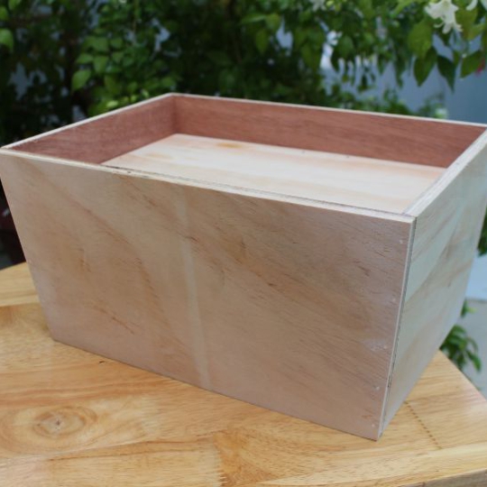 Hộp Quà Tết Hình Thang 2 Tầng