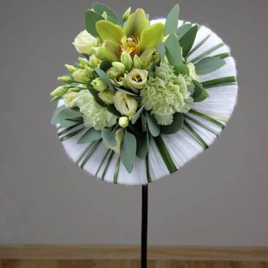 KỆ CẮM HOA HÌNH TRÒN