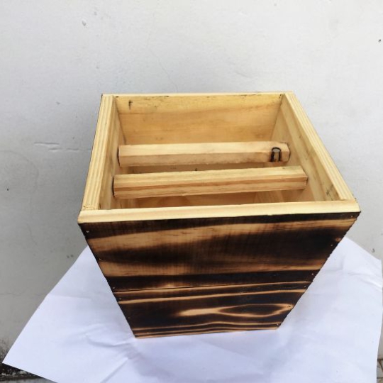 HỘP VÂN ĐEN HÌNH THANG