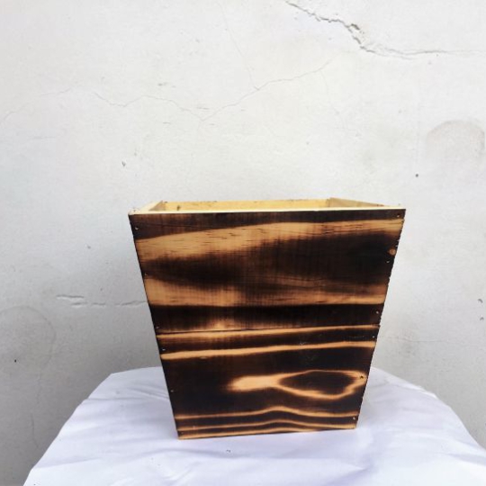 HỘP VÂN ĐEN HÌNH THANG